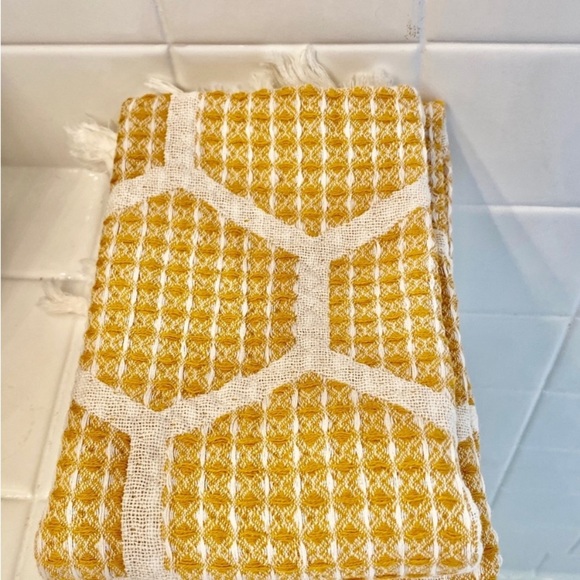 Cheerful SET Mushroom Coffee Mug Organic Cotton Modern Hive Towel Yellow Softie - Picture 15 of 16